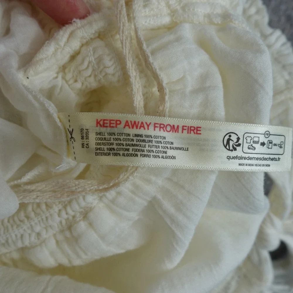 Free People Feelin Fancy Romper XS Ivory Lace Ruffle Gauzy Boho Beachy Romantic